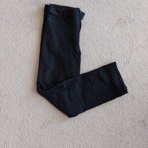 Gloria Vanderbilt stretchy fiitted jeans. Sz !2.